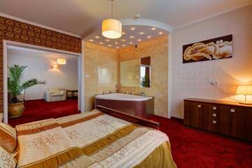 Фото номера Апартаменты с 1 спальней Отель Hotel Chabrowy Dworek г. Тересин 3