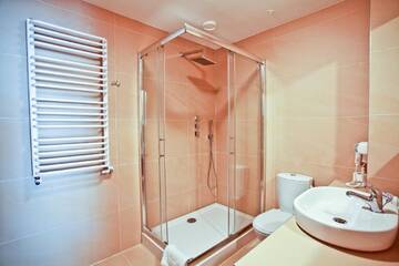 Фото номера Улучшенный номер-студио Отель Hotel Chabrowy Dworek г. Тересин 2